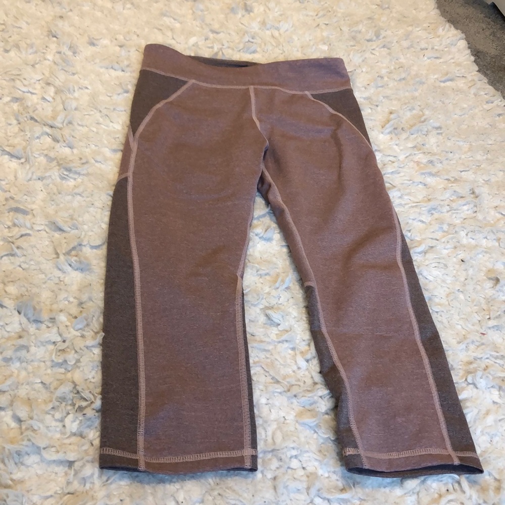 Capri Leggings